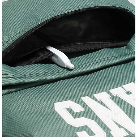 VANS Sold out, unisex, Old Skool Backpack in green, NWT - Picture 5 of 13